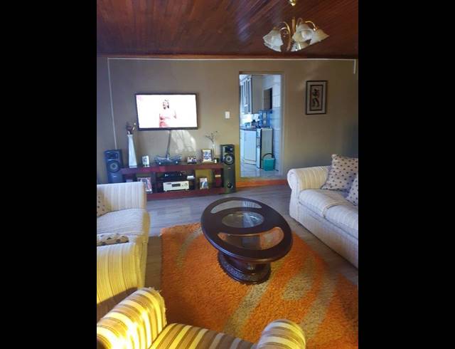 3 BEDROOM HOUSE FOR SALE IN MAUERSNEK